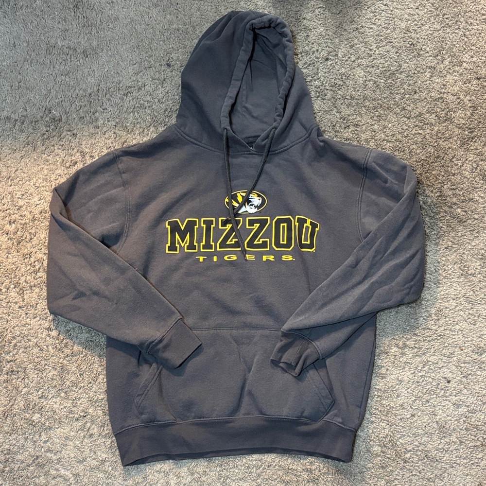 Colosseum Mizzou Tigers Charcoal Hoodie